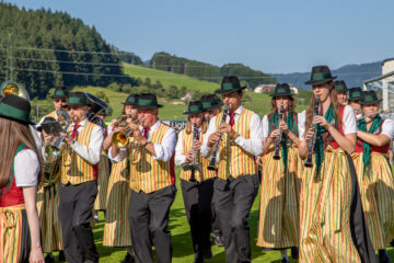 WK Laufen Werkskapelle Laufen Gmunden-Engelhof Musikverein Blasmusik Gmunden Traunsee Marschwertung Marschmusikbewertung Bezirksmusikfest Musikfest Festzelt Marschmusik