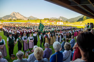 WK Laufen Werkskapelle Laufen Gmunden-Engelhof Musikverein Blasmusik Gmunden Traunsee Marschwertung Marschmusikbewertung Bezirksmusikfest Musikfest Festzelt Marschmusik