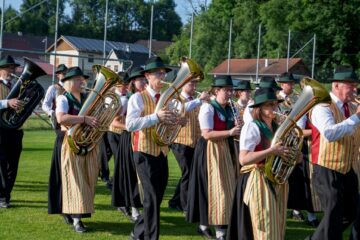 WK Laufen Werkskapelle Laufen Gmunden-Engelhof Musikverein Blasmusik Gmunden Traunsee Marschwertung Marschmusikbewertung Bezirksmusikfest Musikfest Festzelt Marschmusik