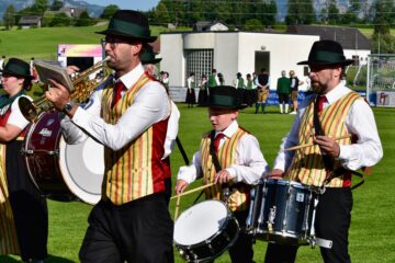 WK Laufen Werkskapelle Laufen Gmunden-Engelhof Musikverein Blasmusik Gmunden Traunsee Marschwertung Marschmusikbewertung Bezirksmusikfest Musikfest Festzelt Marschmusik