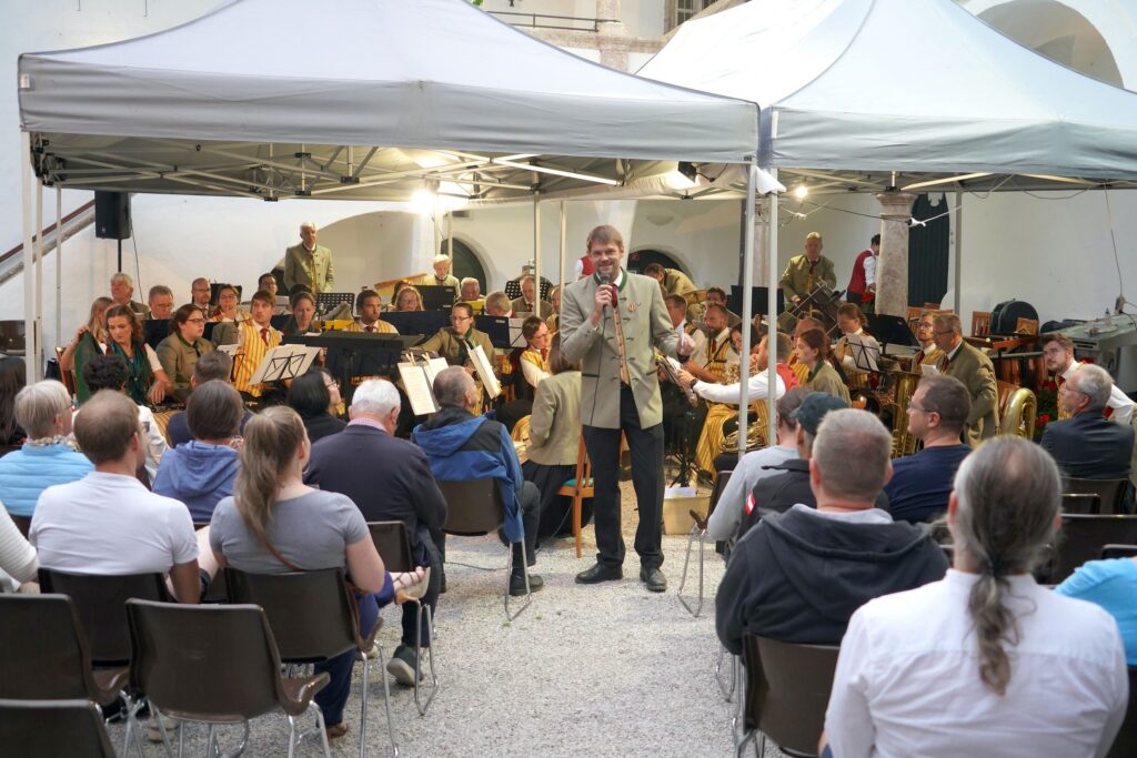 WK Laufen Werkskapelle Laufen Gmunden-Engelhof Musikverein Blasmusik Gmunden Schloss Ort Seeschloss Ort Traunsee Schlosskonzerte